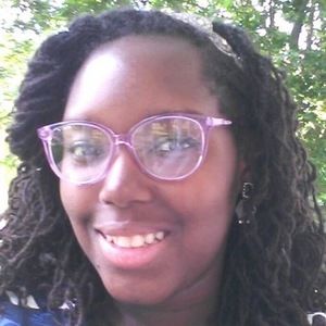 Meet your Posher, Brittney